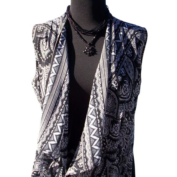 Cache Black White Cover Up Shrug Wrap Top Self Belt ASYMMETRICAL Stretch NWT $98 - Picture 2 of 3
